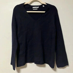 Vince 100% cashmere  navy sweater